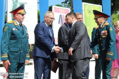 Владимир Бидёвка: Первый выпуск офицеров Донецкой Народной Республики станет примером для всех будущих поколений воинов и защитников нашей з